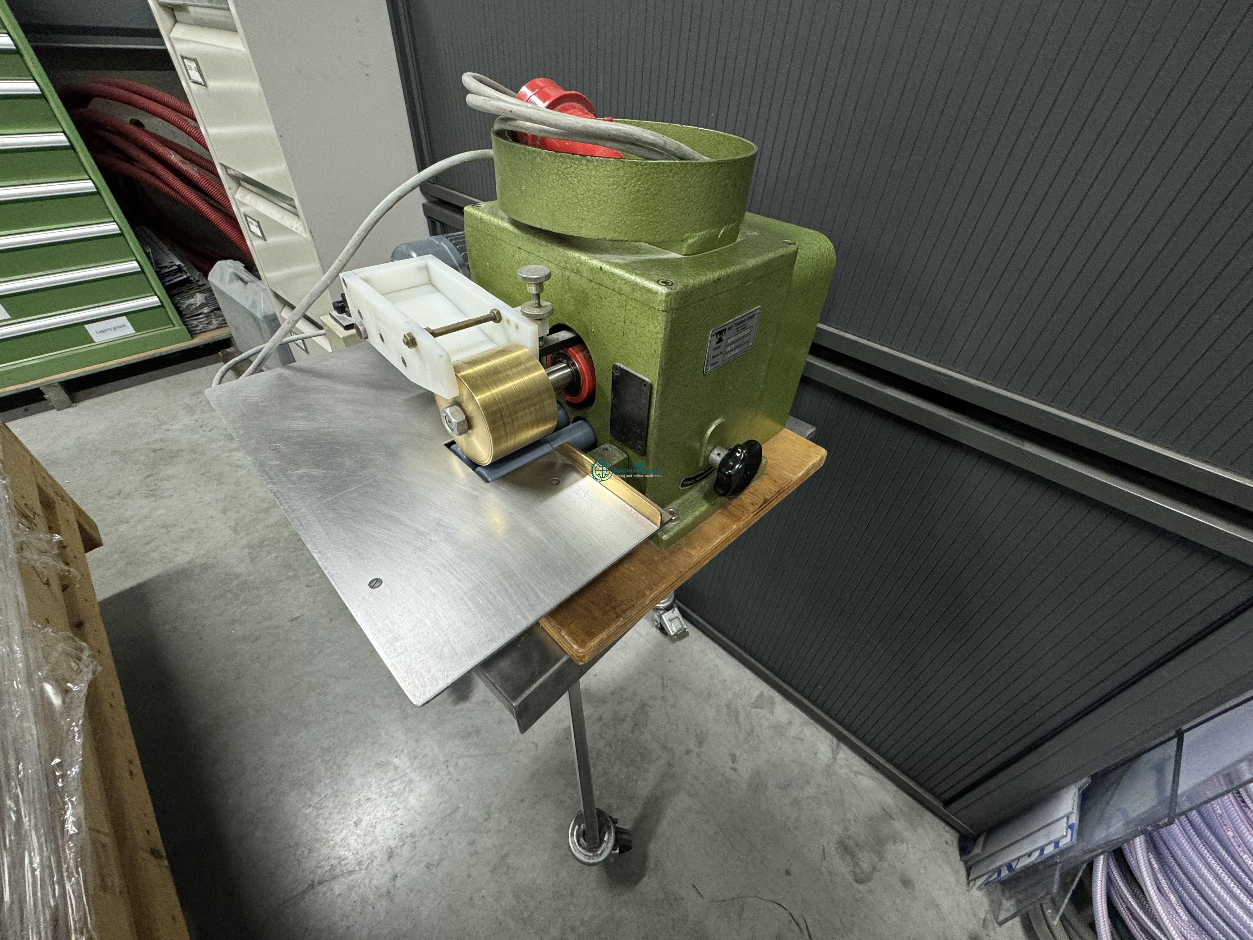 Afficher l`annonce Top gluer