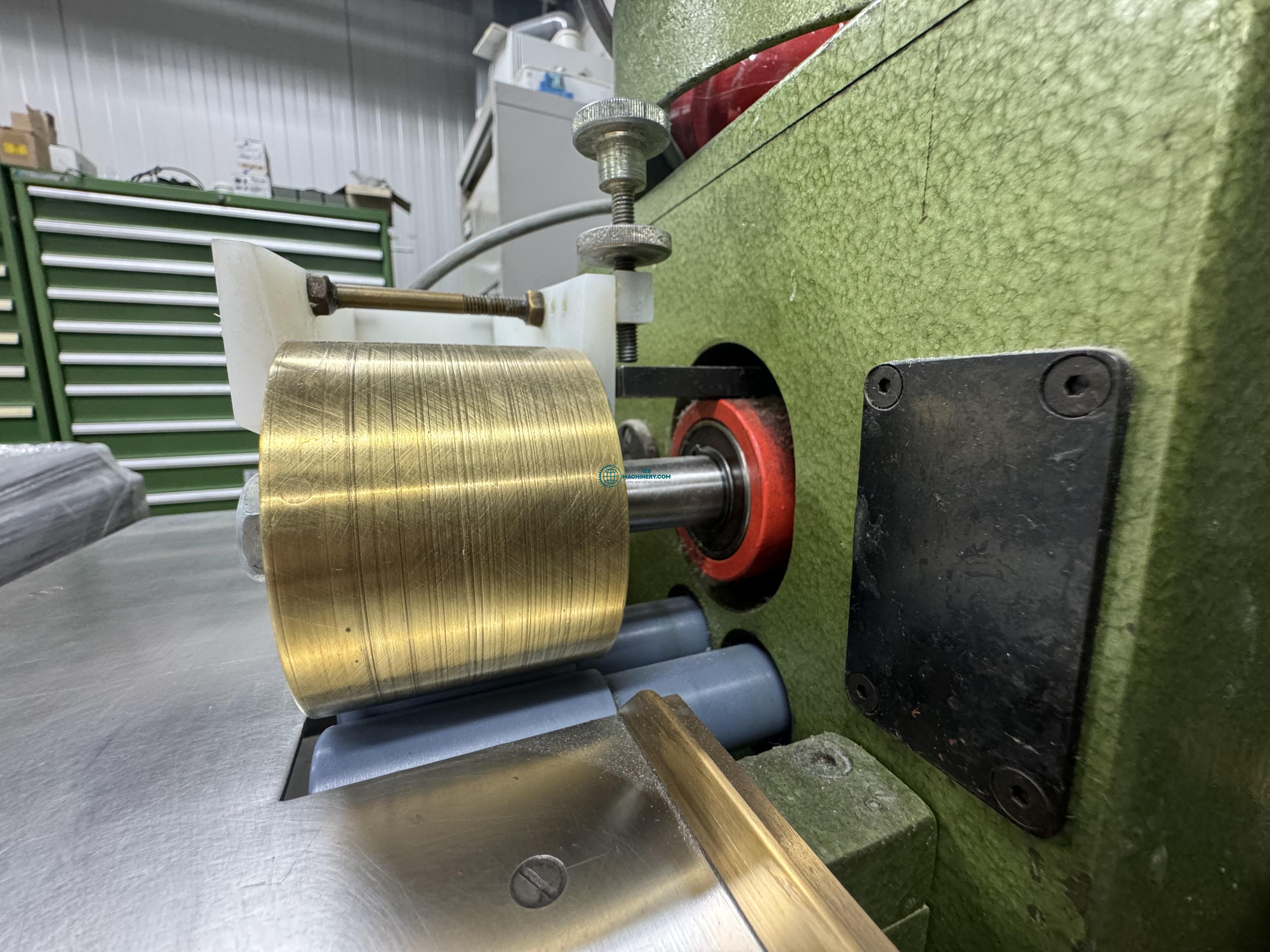 Afficher l`annonce Top gluer