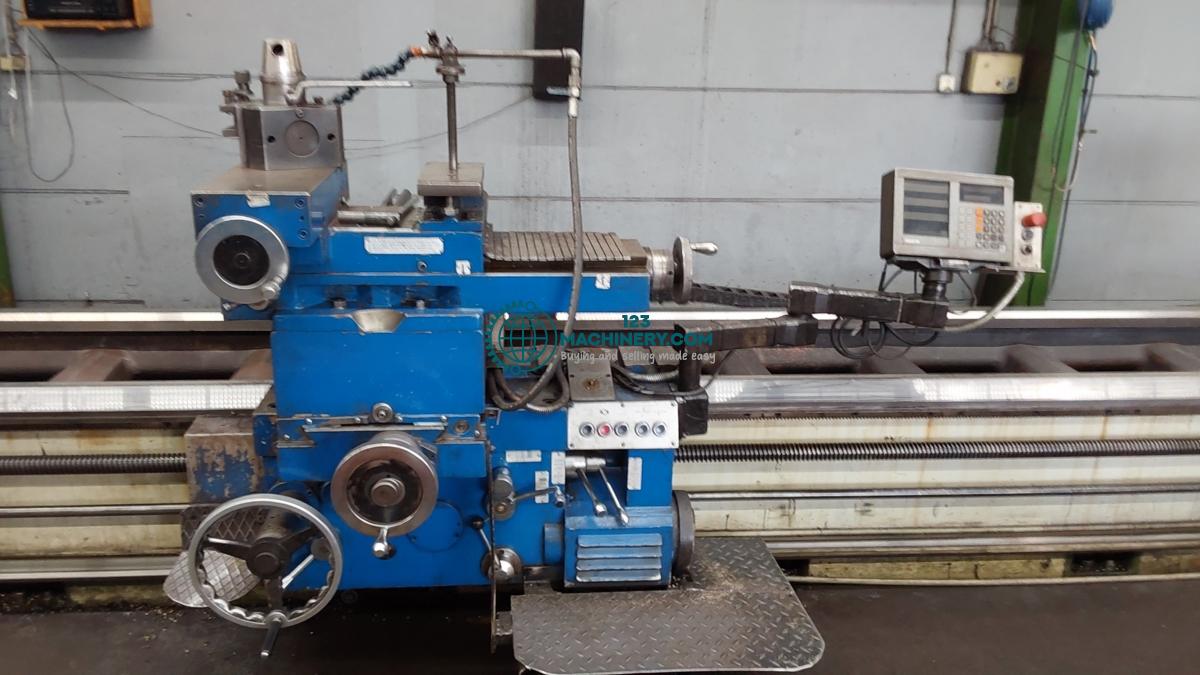 Leit- und Zugspindeldrehmaschine