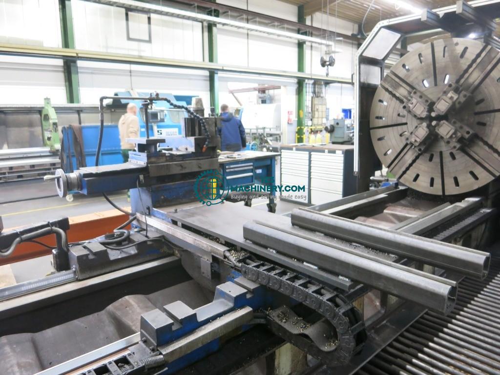 Leit- und Zugspindeldrehmaschine