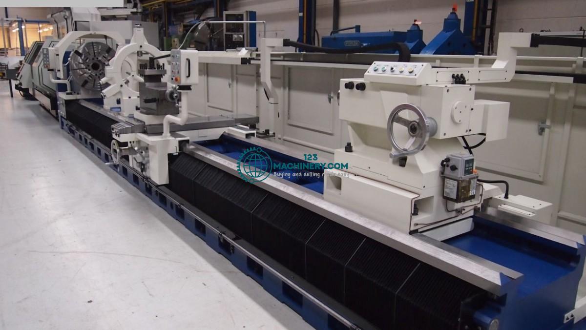 Leit- und Zugspindeldrehmaschine