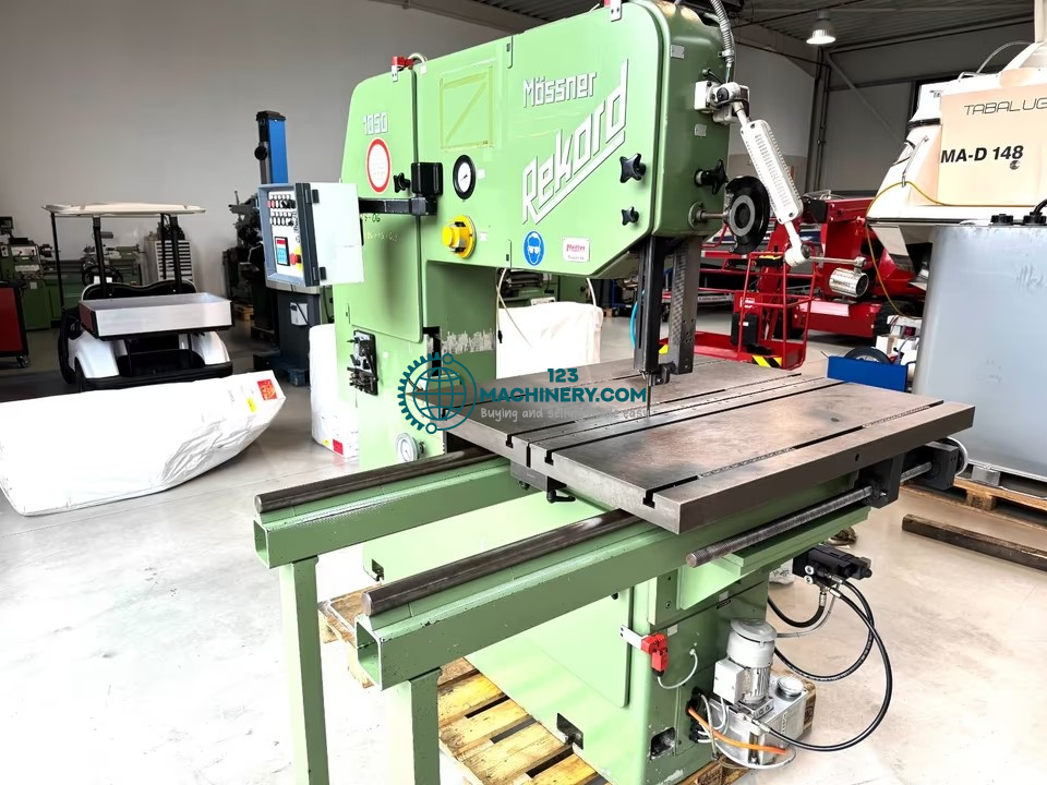 Mössner Rekord SFF 1050 Vertikalbandsäge