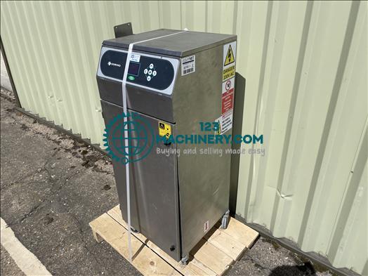 Domino DPX1000 digital Fume extraction cabinet