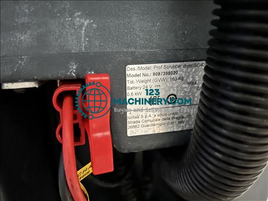 Nilfisk Prof scrubber dryer