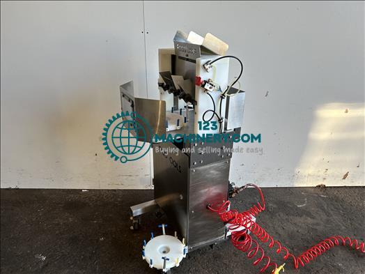 Показывать рекламу Food Tools CS4AAC Round cake slicer