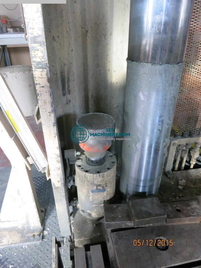 Viersäulenpresse - Hydraulisch