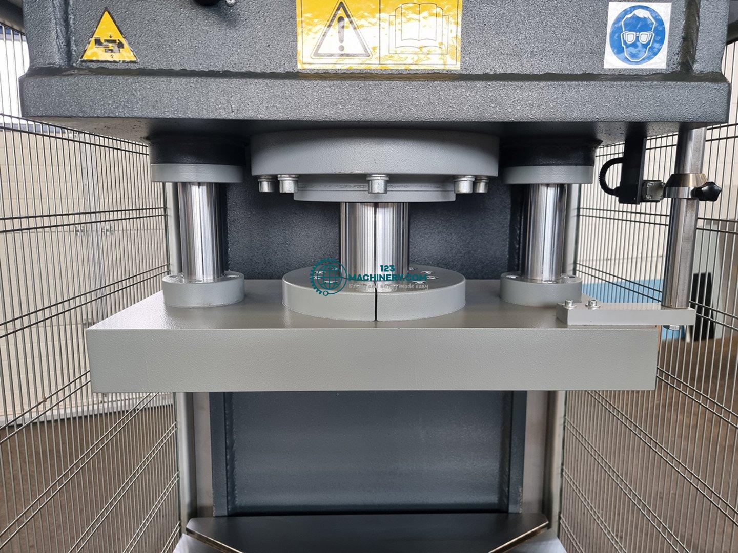 Prensa hidráulica de una columna SICMI PCL 100 A
