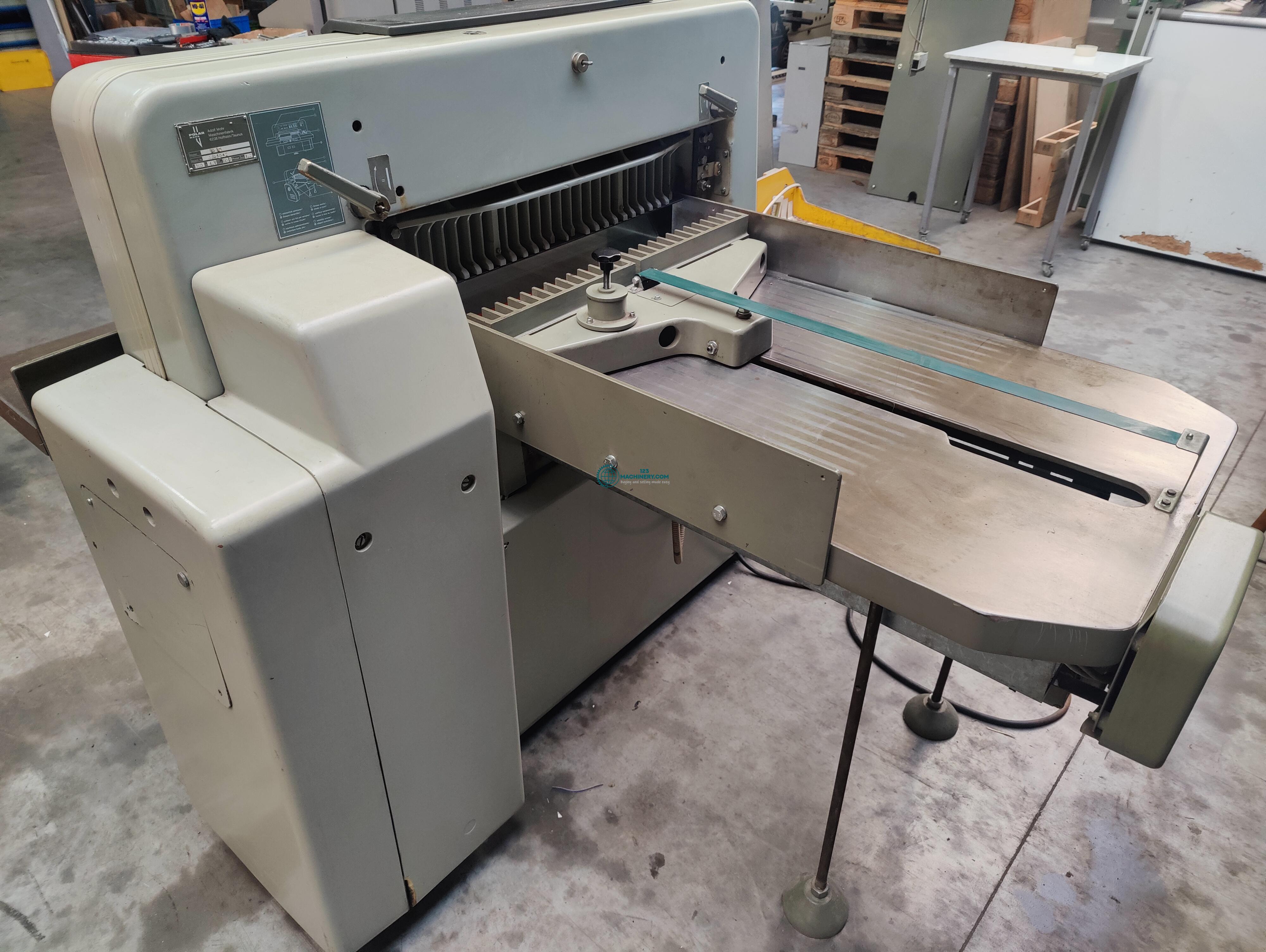 Inserat anzeigen Papercutter