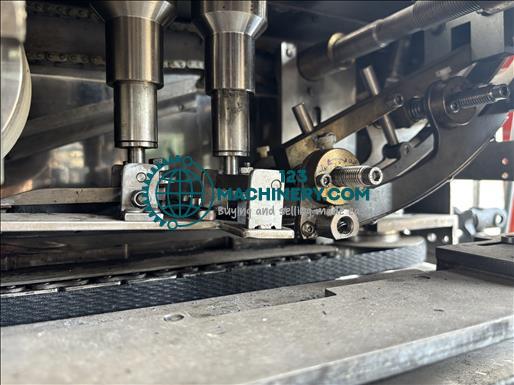 Emerito 1.8 Capping machine