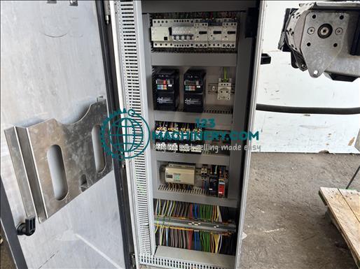 Emerito 1.8 Capping machine
