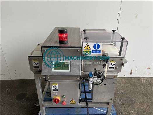 Cintex Sentry Metal detector