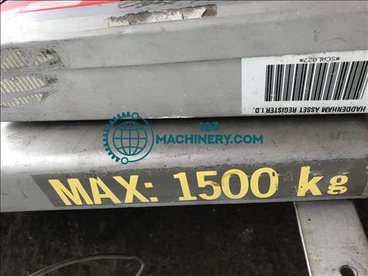 Ian Fellows Stainless platform scale