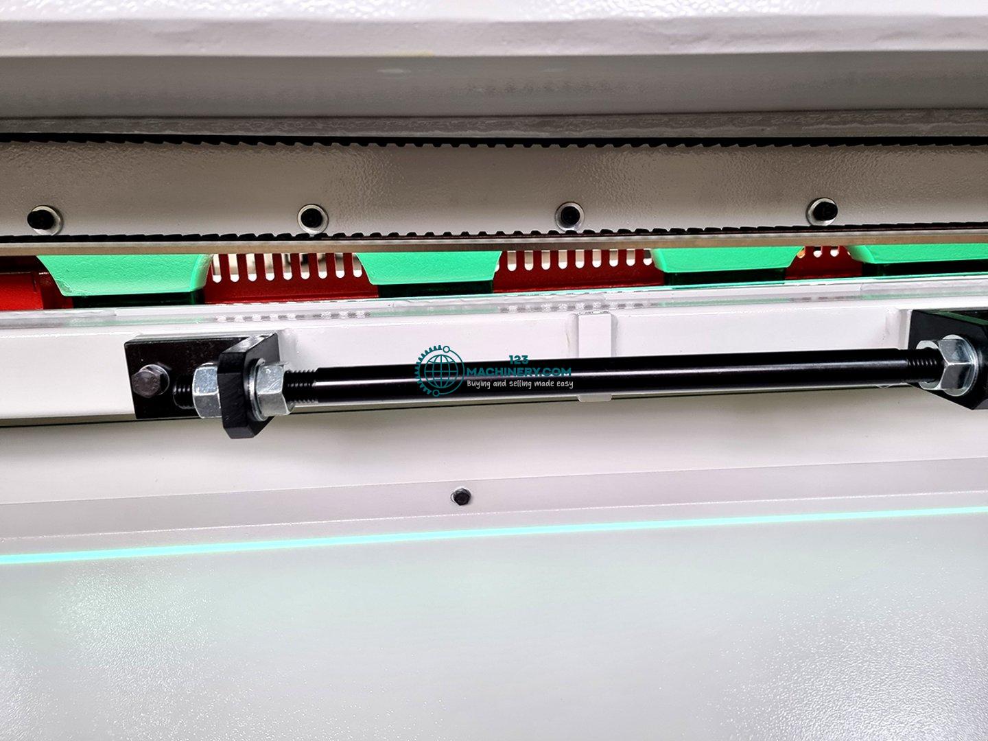 Toon advertentie Motorized plate shear HESSE by DURMA MS 3004