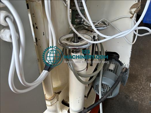 Manesty D3B tablet press