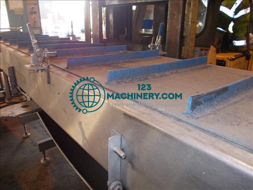 Wright Pugson Stainless framed flighted elevator b