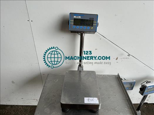 Toon advertentie Adam ABK32 platform scale