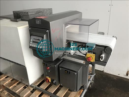 Safeline Signature Metal Detector