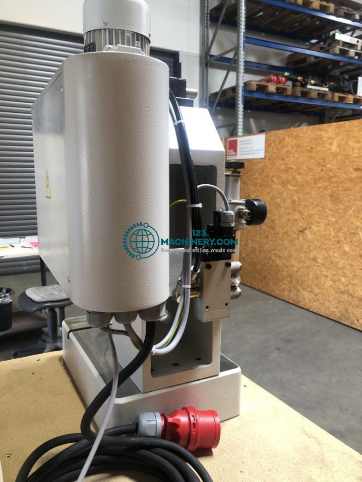 D. Friedrich GmbH R100 orbital riveting machine