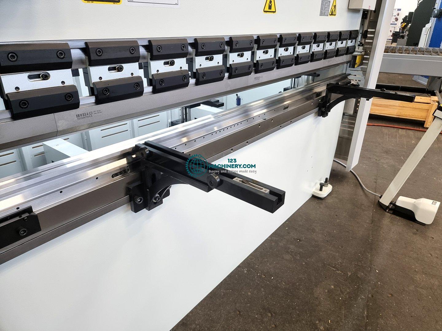 Hydraulic CNC press brake HESSE by DURMA PBF 2560