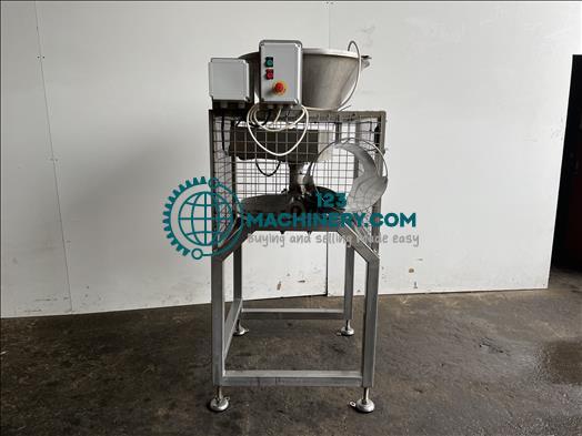 Toon advertentie NNP Cabbage shredder