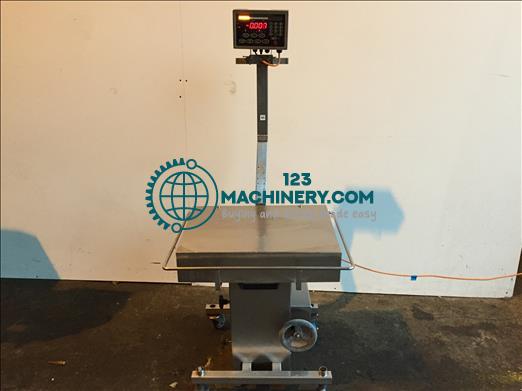 Ohaus 55 Stainless scales