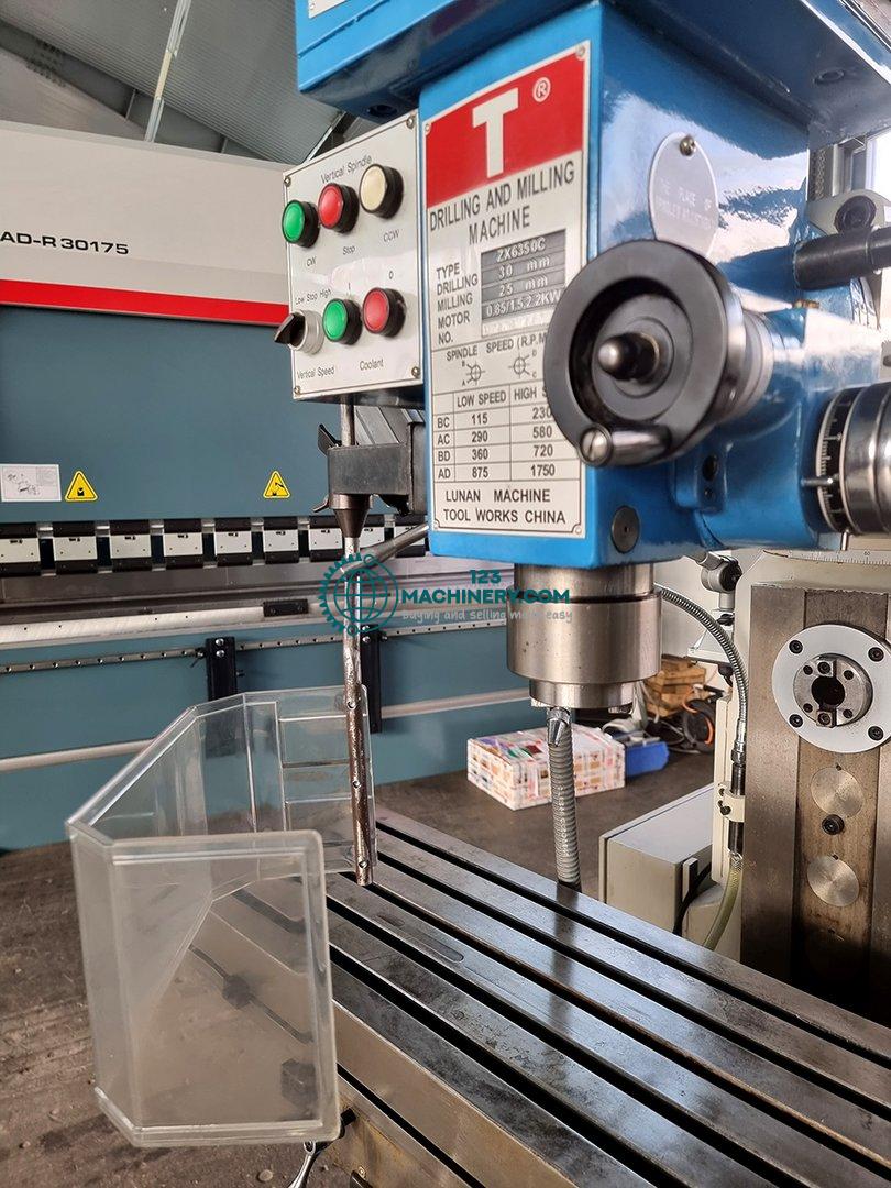 Show advert Multipurpose milling machine LUNAN ZX6350C