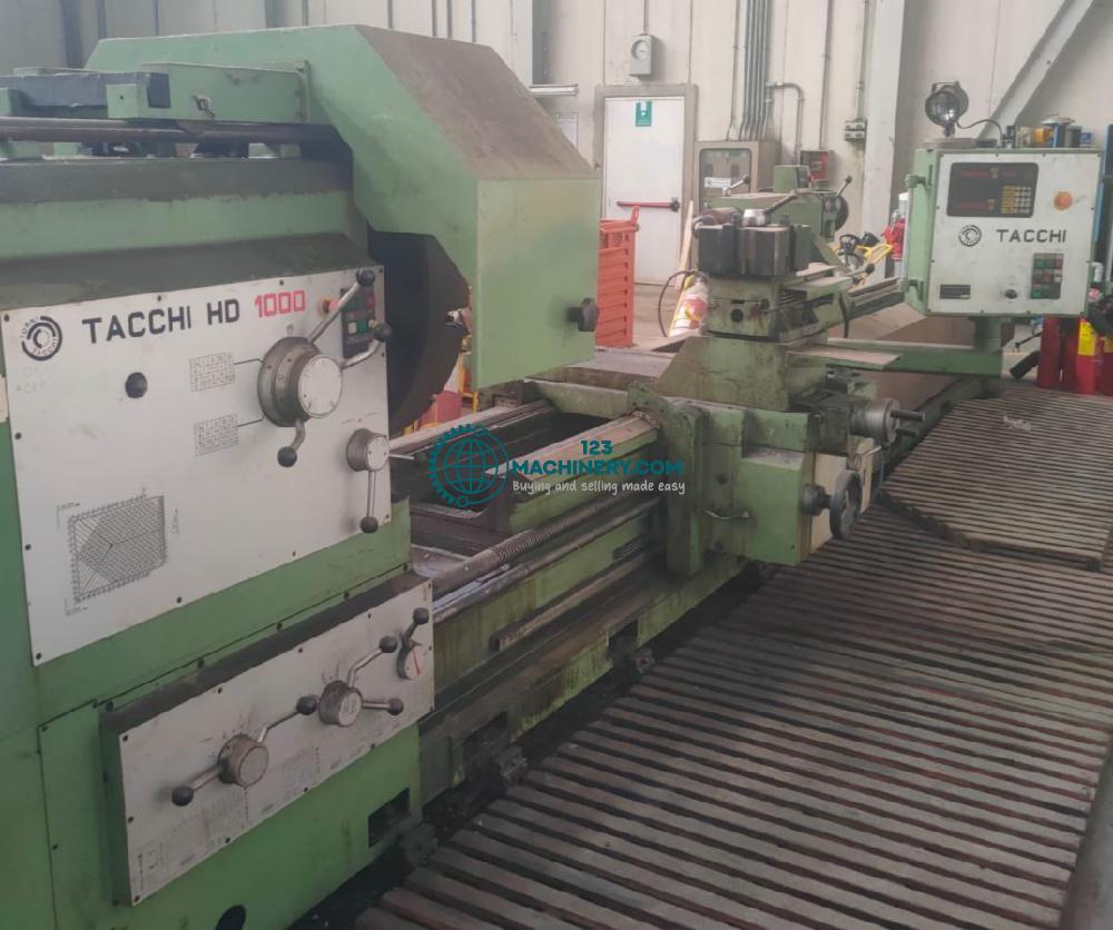 Leit- und Zugspindeldrehmaschine