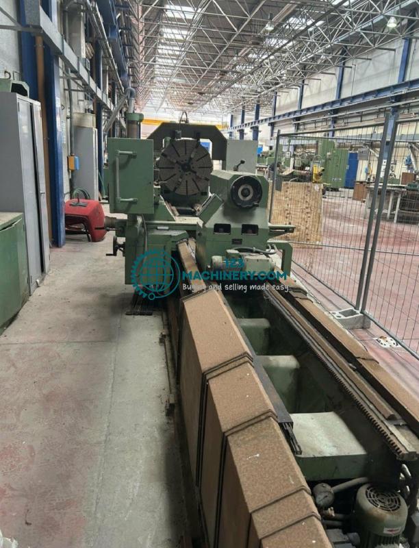 Leit- und Zugspindeldrehmaschine