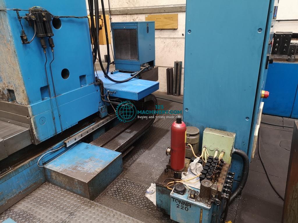 Toon advertentie Tischbohrwerk