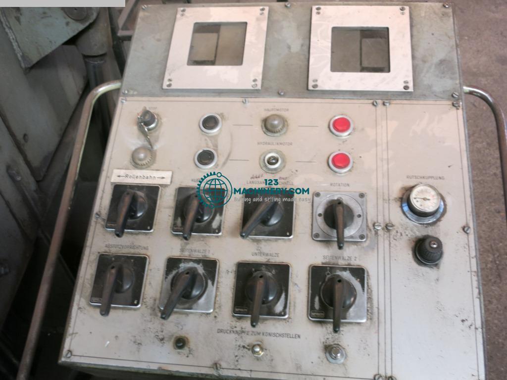 Vierwalzen - Blechbiegemaschine