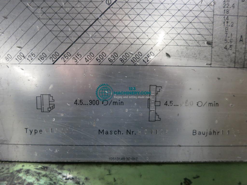 Leit- und Zugspindeldrehmaschine