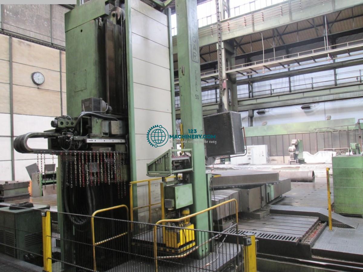 Plattenbohrwerk - Traghülse