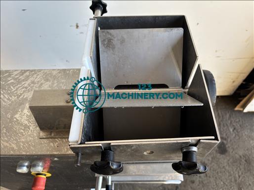 Koneteollisuus F19S Meat Slicer