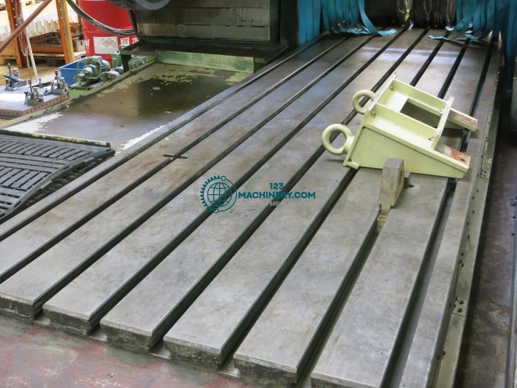 Afficher l`annonce Führungsbahnschleifmaschine - Doppelst.