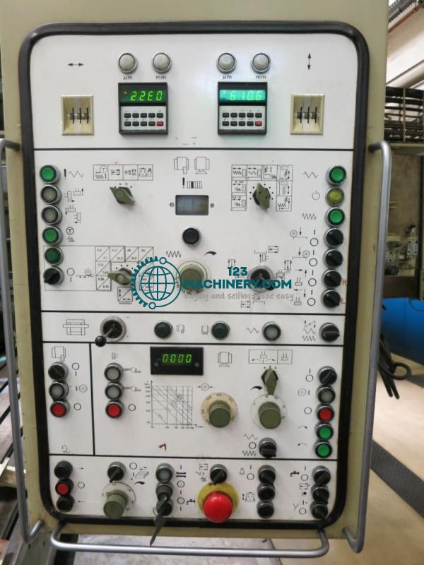 Afficher l`annonce Führungsbahnschleifmaschine - Doppelst.