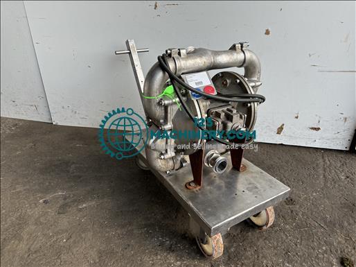 Afficher l`annonce Sandpiper double diaphragm pump