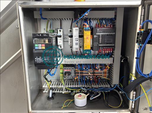 Show advert Maverick Automation Flighted elevator conveyor