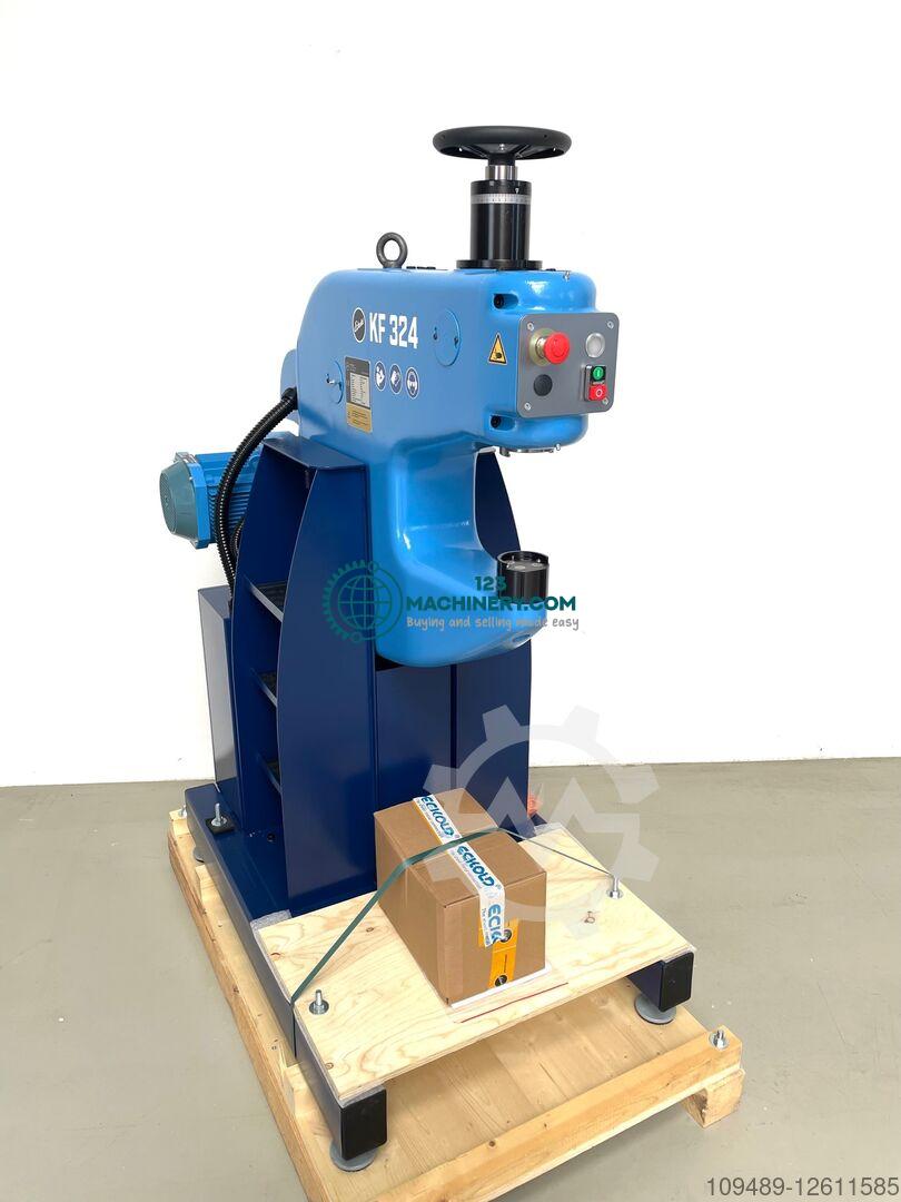 Afficher l`annonce Kraftformer / ECKOLD KF 324 / incl. 3 Satz Werkzeu