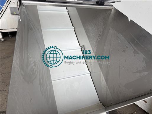 Показывать рекламу NNP Flighted elevator conveyor