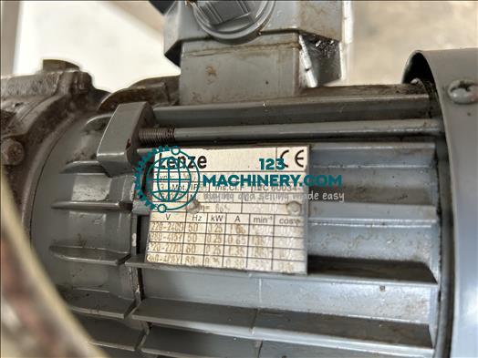 Show advert NNP Flighted elevator conveyor