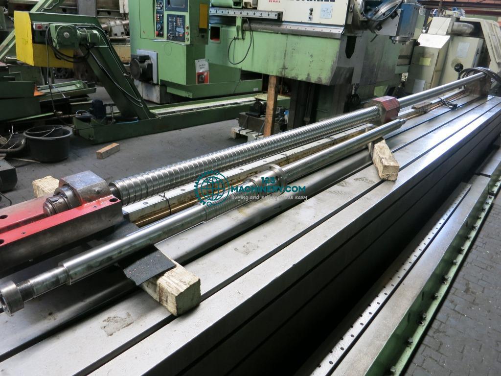 Fahrständerfräsmaschine