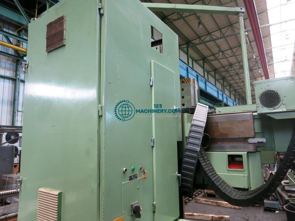 Fahrständerfräsmaschine